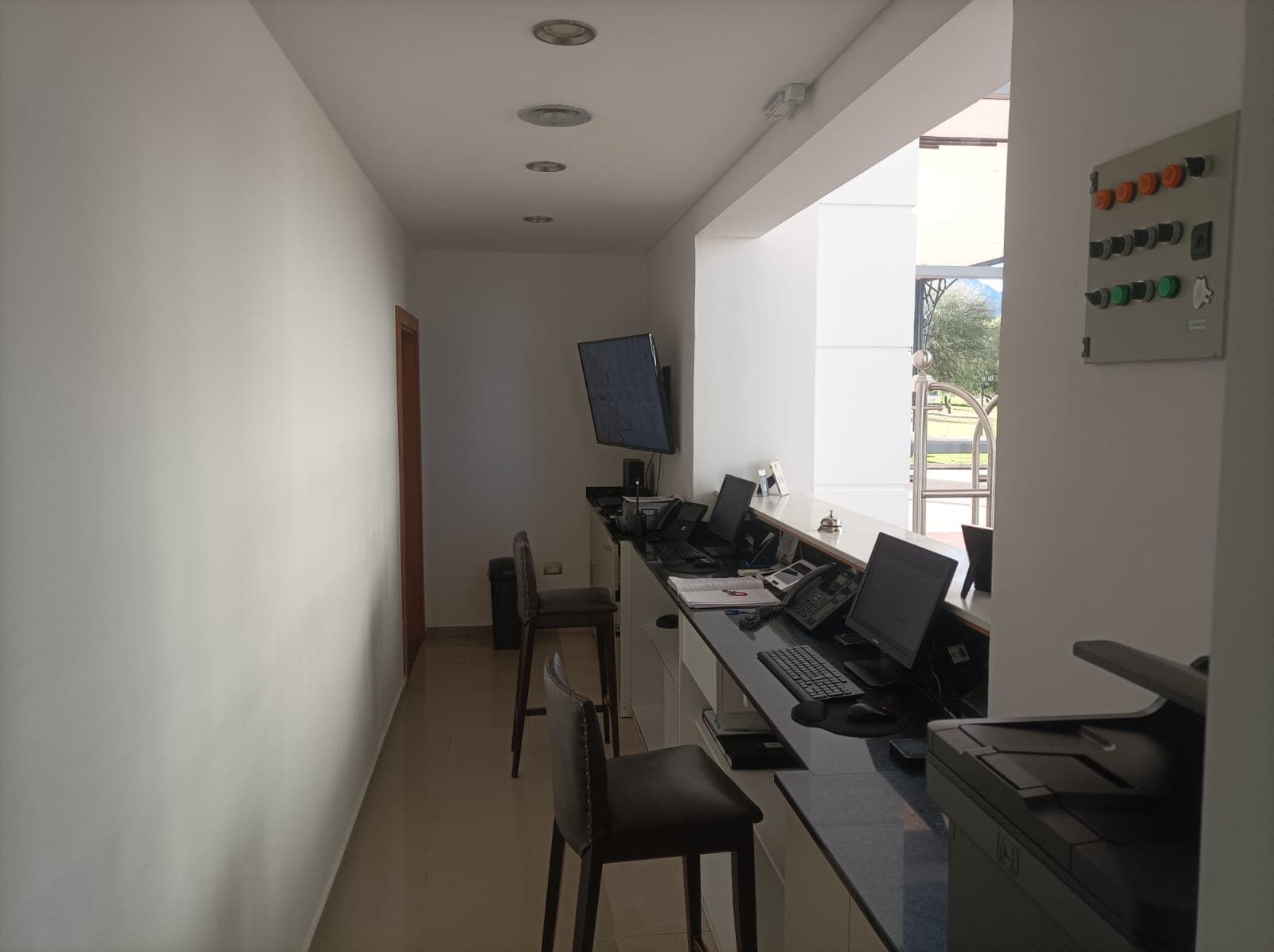 Recepción principal del hotel